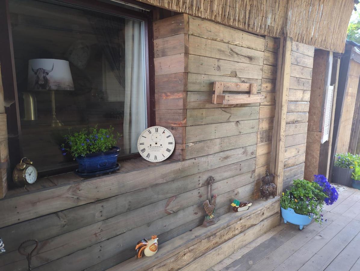 The Old Hay Barn Appartement Bursledon Buitenkant foto